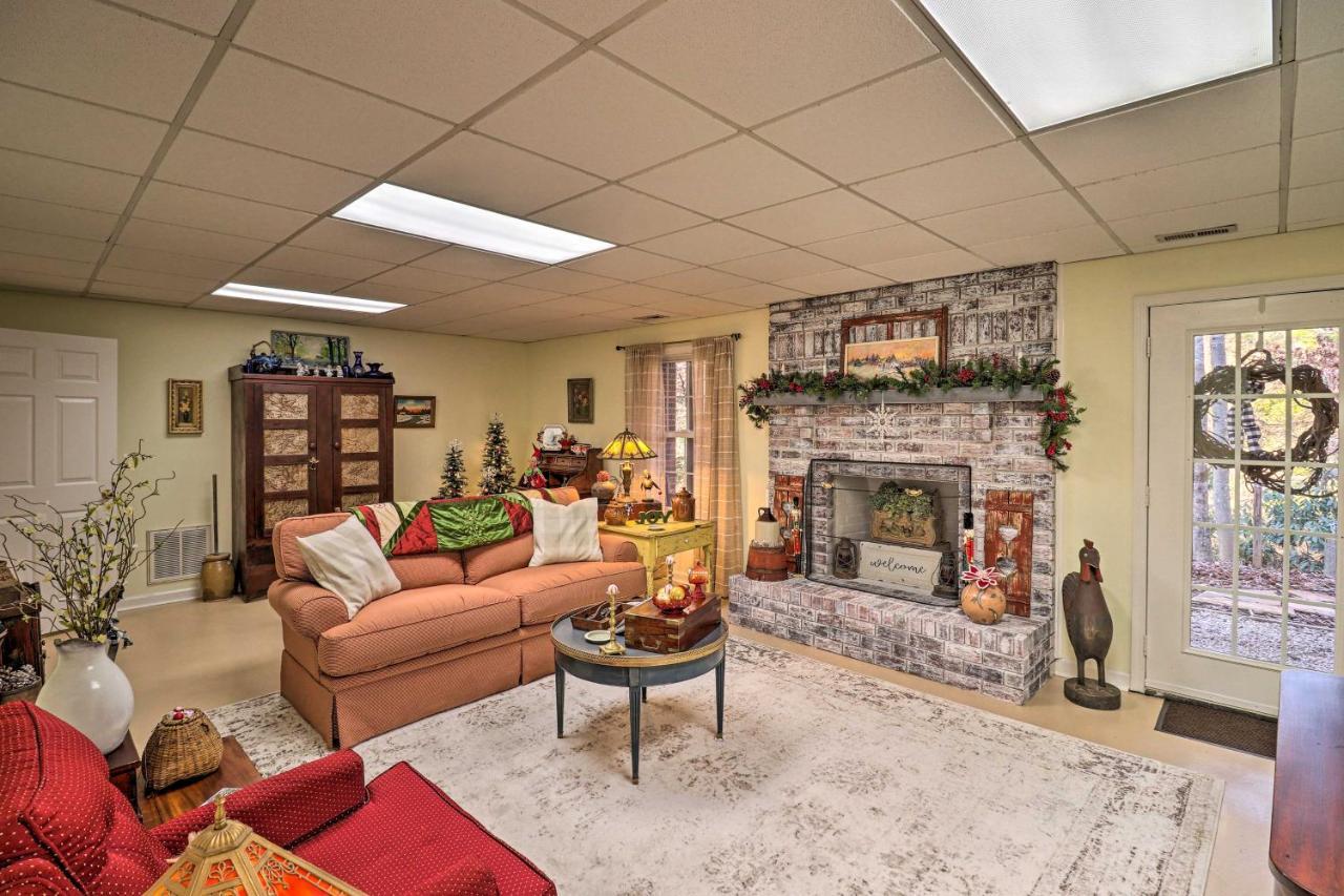 Private Hendersonville Hideaway With Fire Pit! Eksteriør bilde